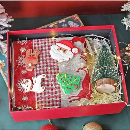 Holiday Christmas Gift Box - Spreading Festive Joy and Showcasing Gift Elegance