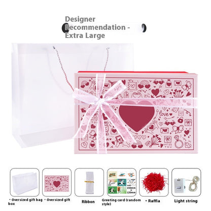 Romantic Heart Hand-Drawn Gift Box – A Perfect Expression of Love and Blessings to Add Meaning and Poetry to Special Moments